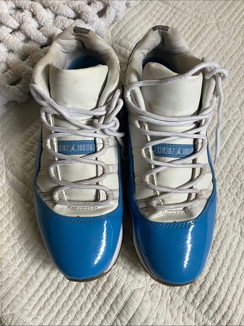 Air Jordan 11 retro Low university blue Patent Leather Basketball Sneakers